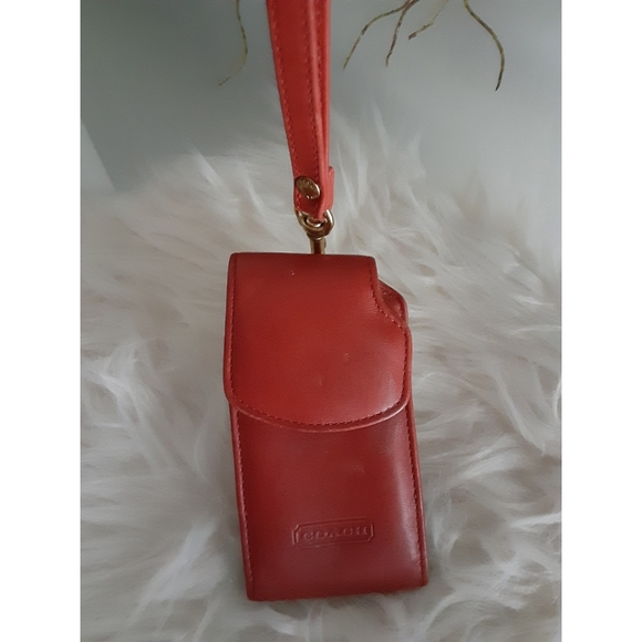 Coach Red Vintage Multi Cell Phone Wristlet - Picture 8 of 11